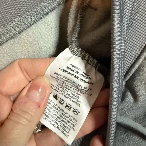 Nike Therma-Fit Fleece Lined Gray Joggers Woman’s Size Small - Picture 8 of 8